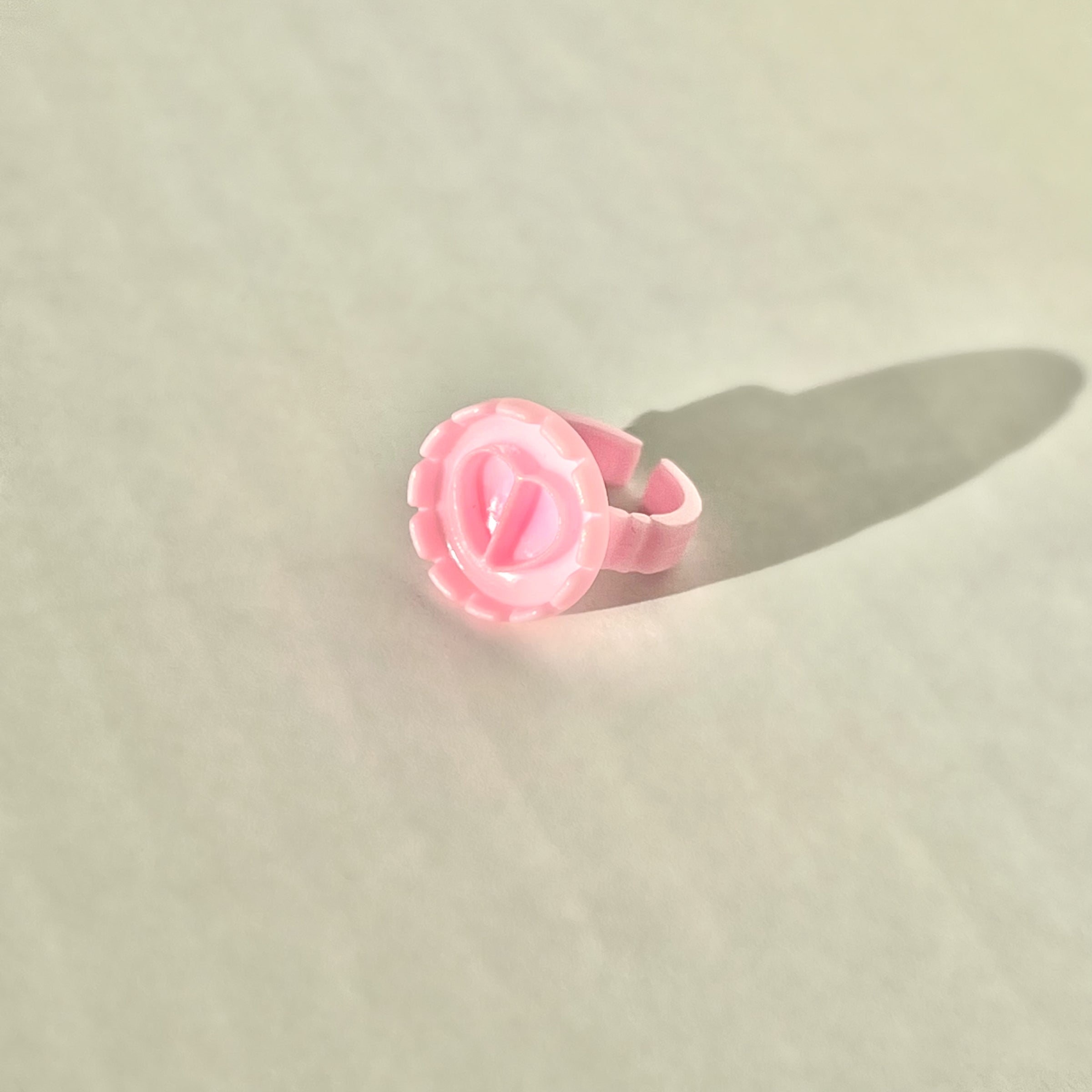 Glue Holder Ring